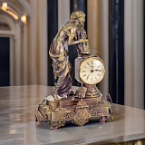Часы сувенирные настольные