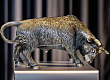 Брнзовая статуэтка "Свирепый бык"
